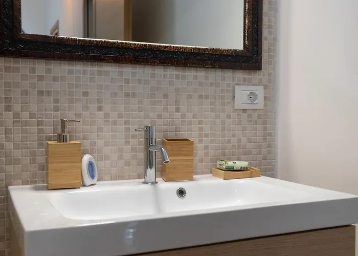 Con Terrazza Privata Бари