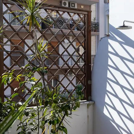 Con Terrazza Privata Bari